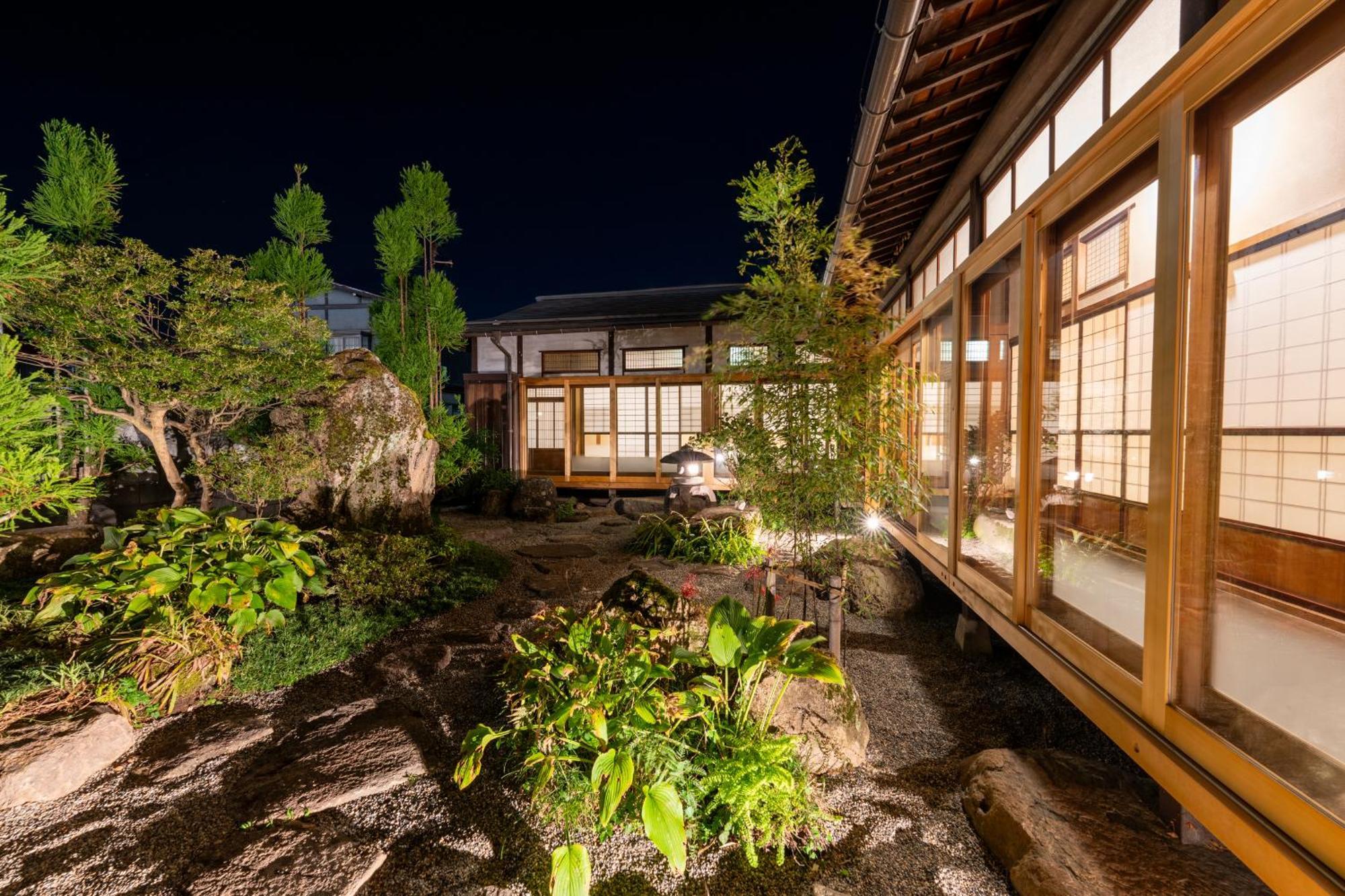 お宿一の華 Takayama  Extérieur photo